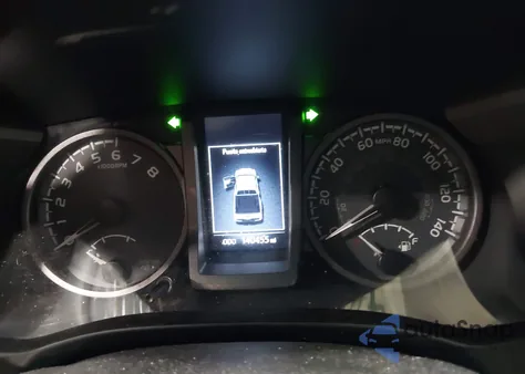 2016 Toyota Tacoma Trd Sport z USA, uszkodzony, nr VIN 3TMDZ5BN8GM005290